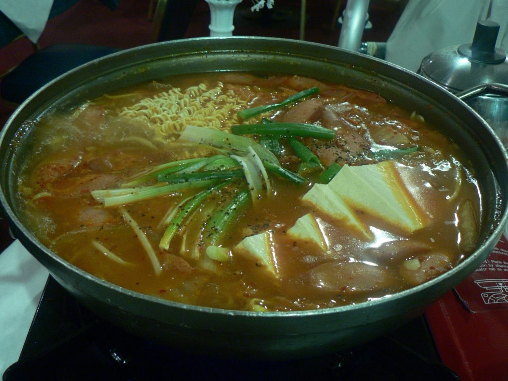 Budae jjigae, Korean army stew with ramyeon, sausage and cheese